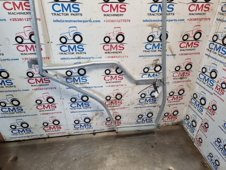 Massey Ferguson 8150, 6100, 8100, 8200 Cab Door Frame Rh Galvanized 3902120m91 - Door and parts: picture 3 Massey Ferguson 8150, 6100, 8100, 8200 Cab Door Frame Rh Galvanized 3902120m91 - Door and parts: picture 3