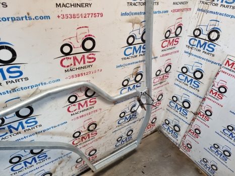 Massey Ferguson 8150, 6100, 8100, 8200 Cab Door Frame Rh Galvanized 3902120m91 - Door and parts: picture 5 Massey Ferguson 8150, 6100, 8100, 8200 Cab Door Frame Rh Galvanized 3902120m91 - Door and parts: picture 5