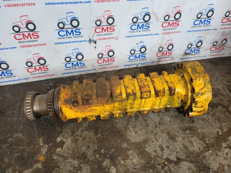 Matbro Clark-hurth 172/393, Axle Housing 738.06.066.769, 738.06.066.16 - Front axle: picture 1 Matbro Clark-hurth 172/393, Axle Housing 738.06.066.769, 738.06.066.16 - Front axle: picture 1