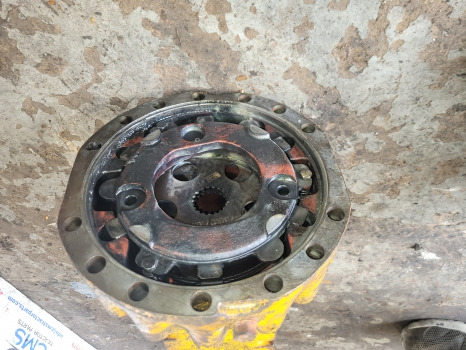 Matbro Clark-hurth 172/393, Axle Housing 738.06.066.769, 738.06.066.16 - Front axle: picture 3 Matbro Clark-hurth 172/393, Axle Housing 738.06.066.769, 738.06.066.16 - Front axle: picture 3