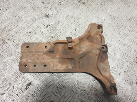 New Holland T5.100, T5.110, T5.120 Engine Mounting Bracket 47547805 - Engine mount for Farm tractor: picture 2 New Holland T5.100, T5.110, T5.120 Engine Mounting Bracket 47547805 - Engine mount for Farm tractor: picture 2