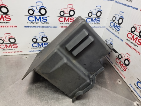New Holland T6.180, T6, Case Maxxum Series, Fuel Tank Cover 47726503, 48167485 - Fuel tank: picture 5 New Holland T6.180, T6, Case Maxxum Series, Fuel Tank Cover 47726503, 48167485 - Fuel tank: picture 5