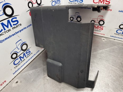 New Holland T6.180, T6, Case Maxxum Series, Fuel Tank Cover 47726503, 48167485 - Fuel tank: picture 4 New Holland T6.180, T6, Case Maxxum Series, Fuel Tank Cover 47726503, 48167485 - Fuel tank: picture 4