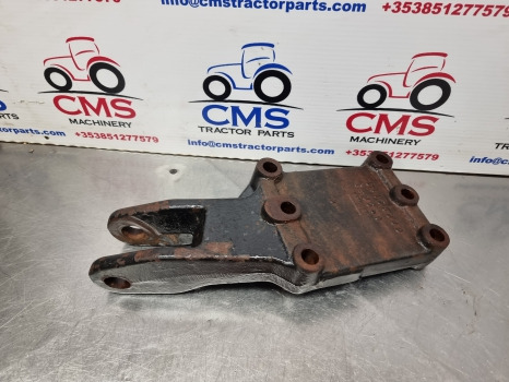 Valtra 6400, 6000, 8000, T1, N, Stabiliser Bracket Rh V34158000, 34158000 - Suspension: picture 3 Valtra 6400, 6000, 8000, T1, N, Stabiliser Bracket Rh V34158000, 34158000 - Suspension: picture 3