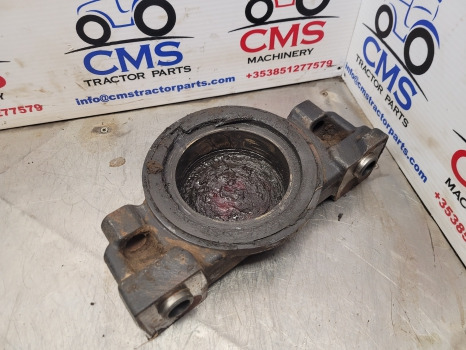 Valtra 6400, 6100, 6200, 6300 Front Axle Support Bracket Front V31791800, 102003 - Suspension: picture 5 Valtra 6400, 6100, 6200, 6300 Front Axle Support Bracket Front V31791800, 102003 - Suspension: picture 5