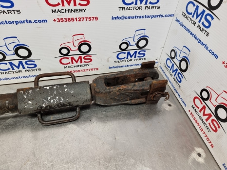 Valtra S230, S240, S260, S280, Levelling Box V34585900 - Suspension: picture 2 Valtra S230, S240, S260, S280, Levelling Box V34585900 - Suspension: picture 2