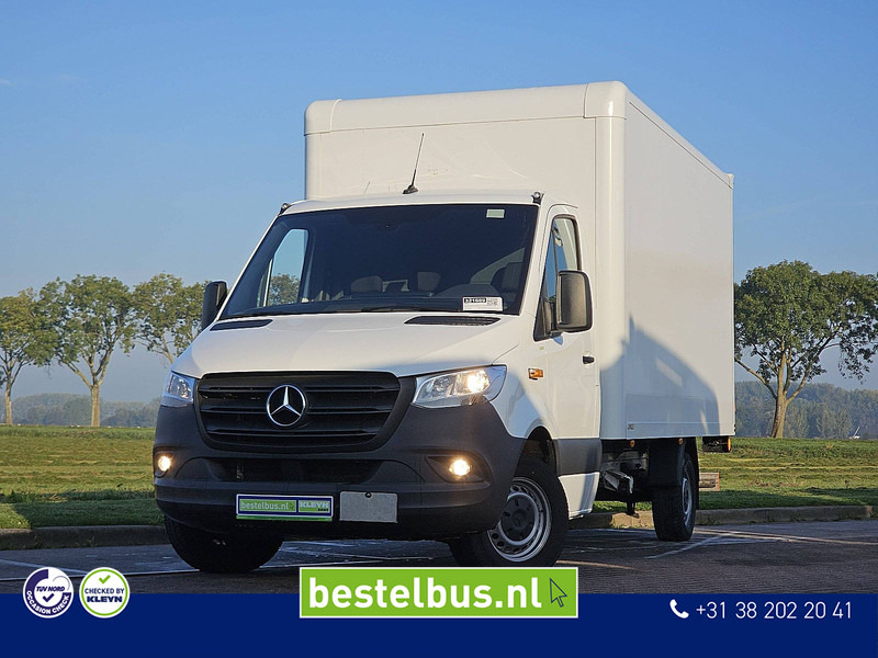 Mercedes-Benz Sprinter 317 Bakwagen Laadklep! - Box van: picture 1 Mercedes-Benz Sprinter 317 Bakwagen Laadklep! - Box van: picture 1