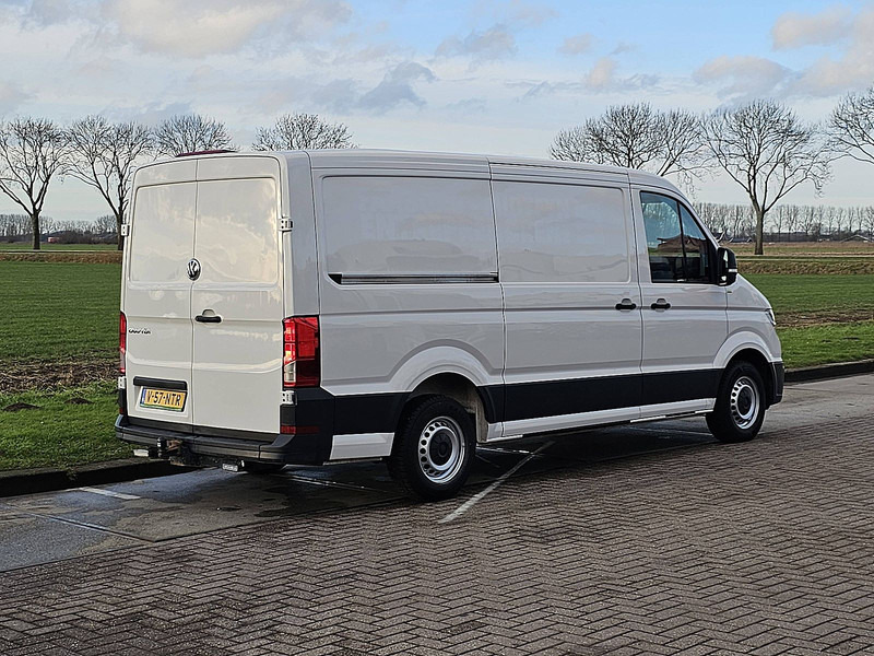 Volkswagen Crafter 30 2.0 TDI 102 L2H1 - Small van: picture 3 Volkswagen Crafter 30 2.0 TDI 102 L2H1 - Small van: picture 3