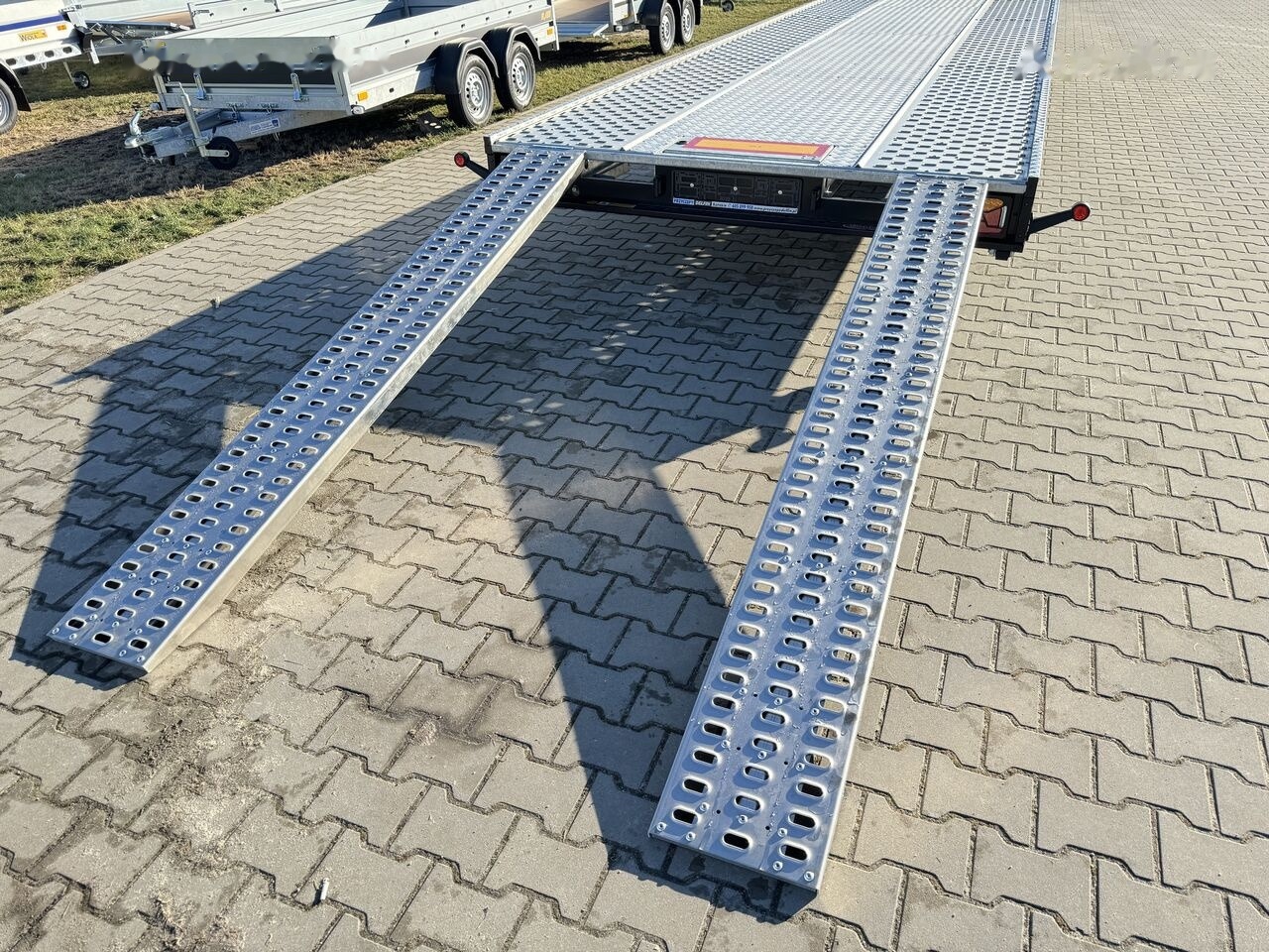 Leasing of TA-NO TRIO 35.85 FT PREMIUM trailer for 2 cars black coated TA-NO TRIO 35.85 FT PREMIUM trailer for 2 cars black coated: picture 36