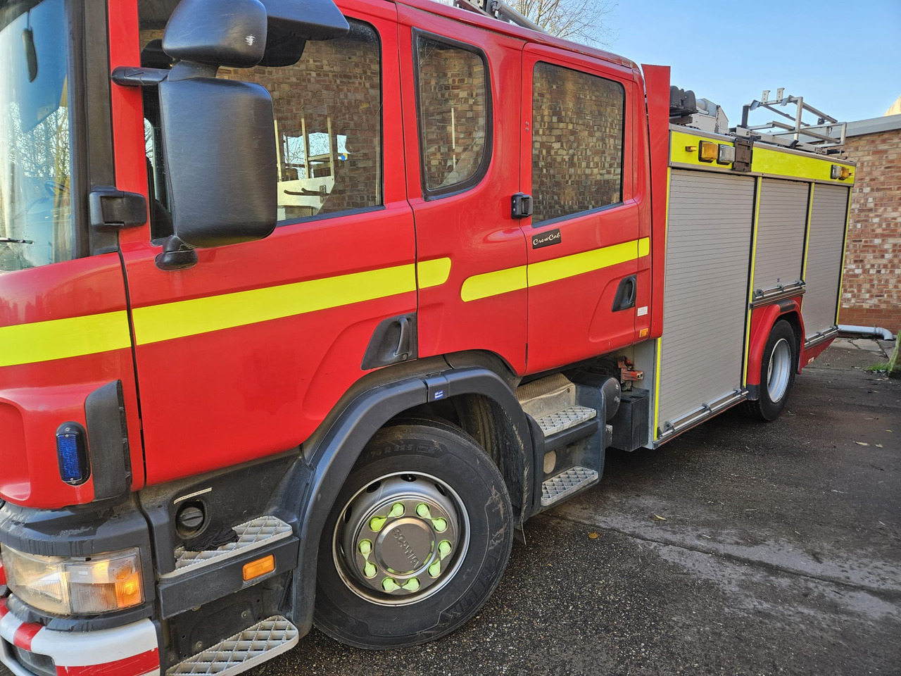 SCANIA 94D - Fire truck: picture 4 SCANIA 94D - Fire truck: picture 4