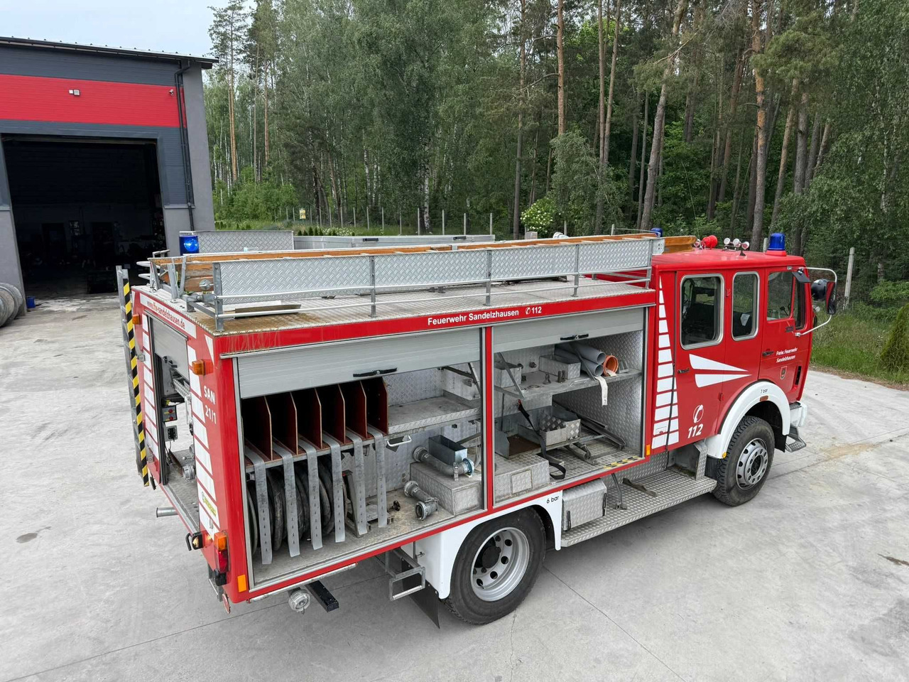 Mercedes 1019AF,4x4,Wóz strażacki, 50610 km, 2500 l, Import Niemcy - Fire truck: picture 4 Mercedes 1019AF,4x4,Wóz strażacki, 50610 km, 2500 l, Import Niemcy - Fire truck: picture 4