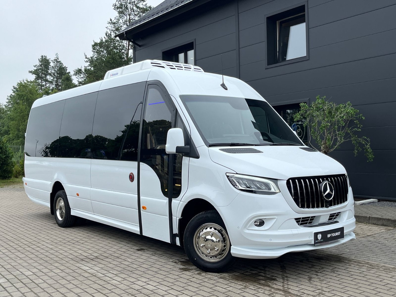 Mercedes-Benz Sprinter 519 TOURIST XL / 21 to 24 Seats / NEW! - Minibus, Passenger van: picture 1 Mercedes-Benz Sprinter 519 TOURIST XL / 21 to 24 Seats / NEW! - Minibus, Passenger van: picture 1