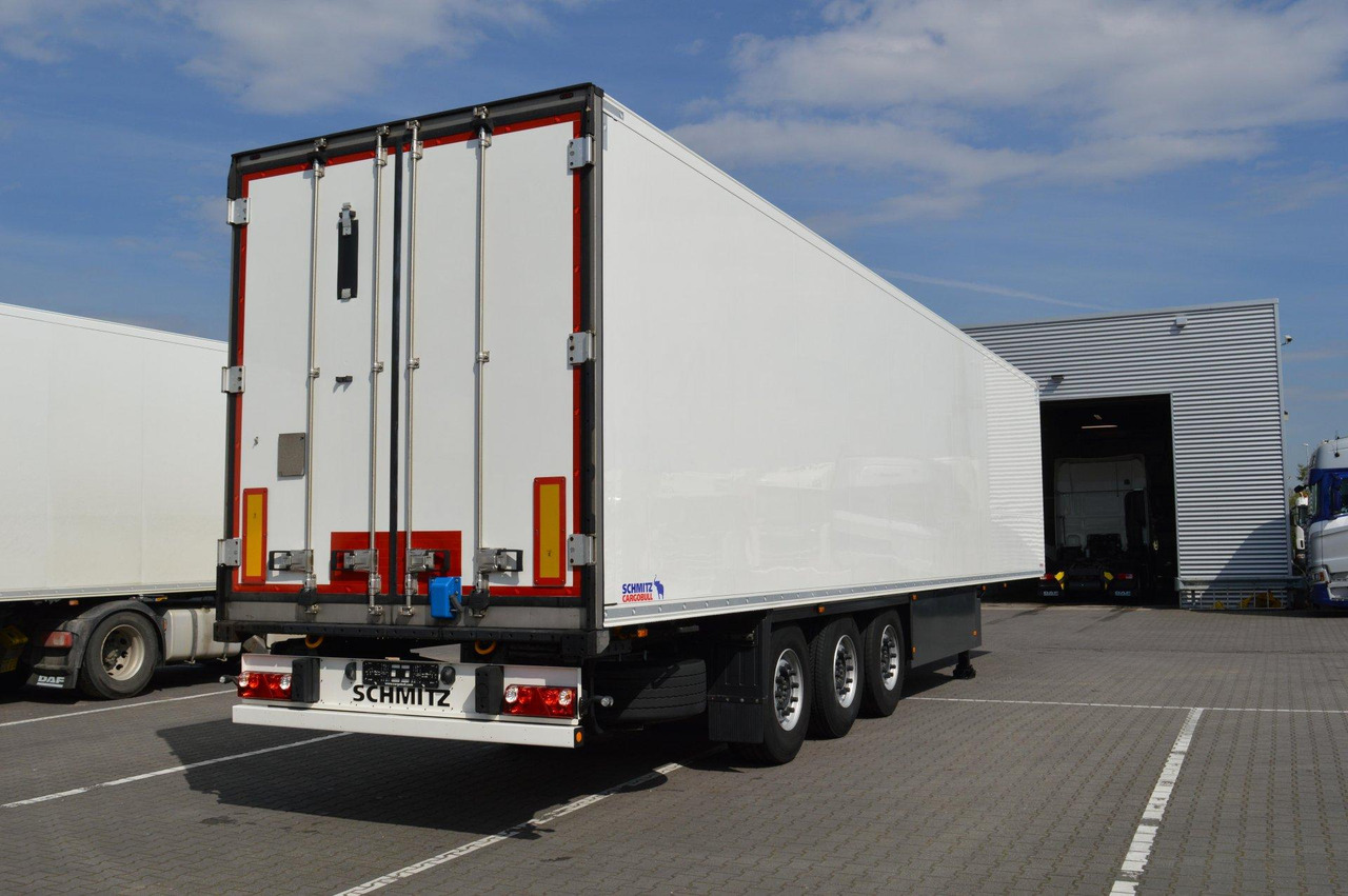 Schmitz Cargobull SKO FP 45 ThermoKing SLXi 300 - Refrigerator semi-trailer: picture 4 Schmitz Cargobull SKO FP 45 ThermoKing SLXi 300 - Refrigerator semi-trailer: picture 4