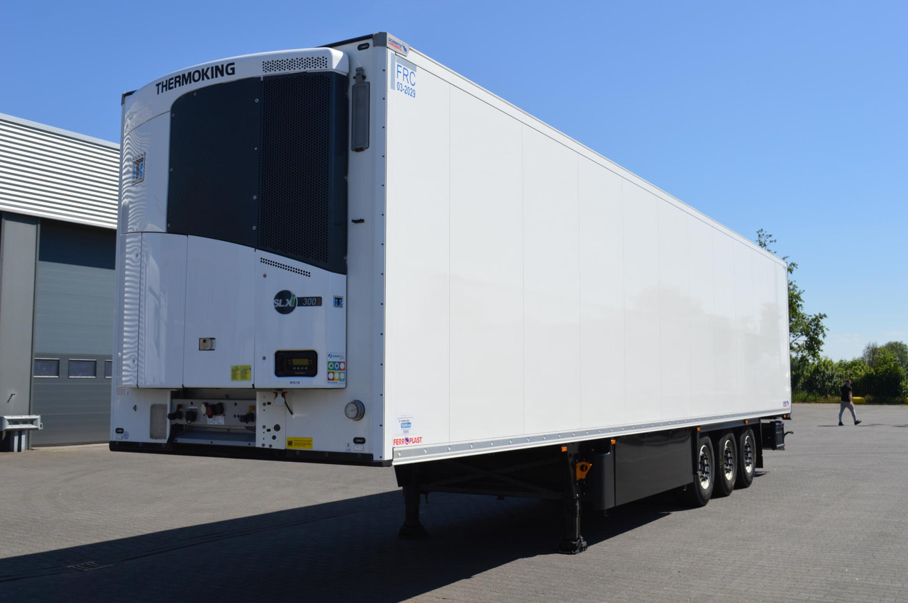 Refrigerator semi-trailer Schmitz Cargobull SKO FP 45 ThermoKing SLXi 300: picture 1
