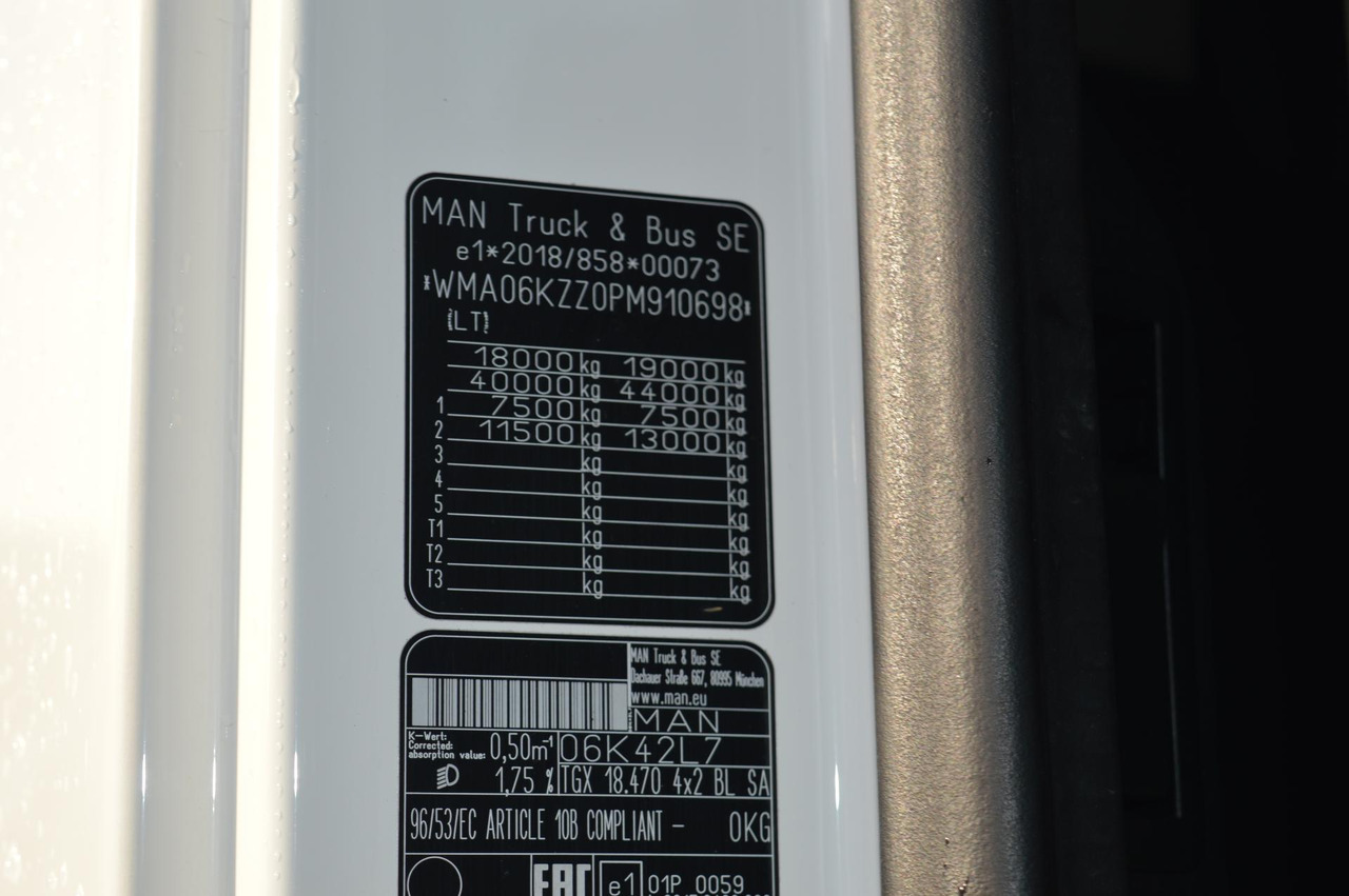 Tractor unit MAN TGX 18.470 GX: picture 15