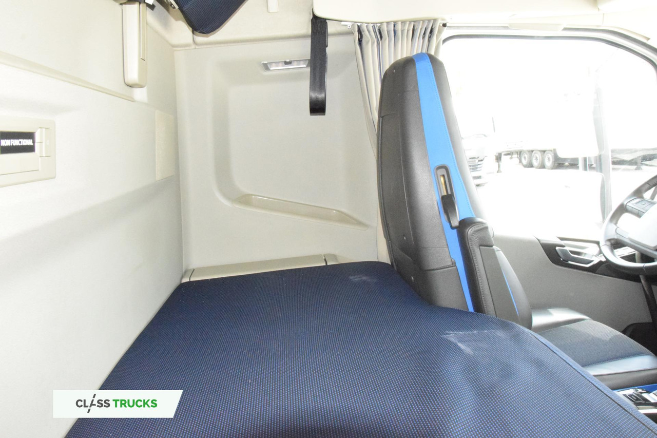 Tractor unit Volvo FH 500 Globetrotter XL: picture 12