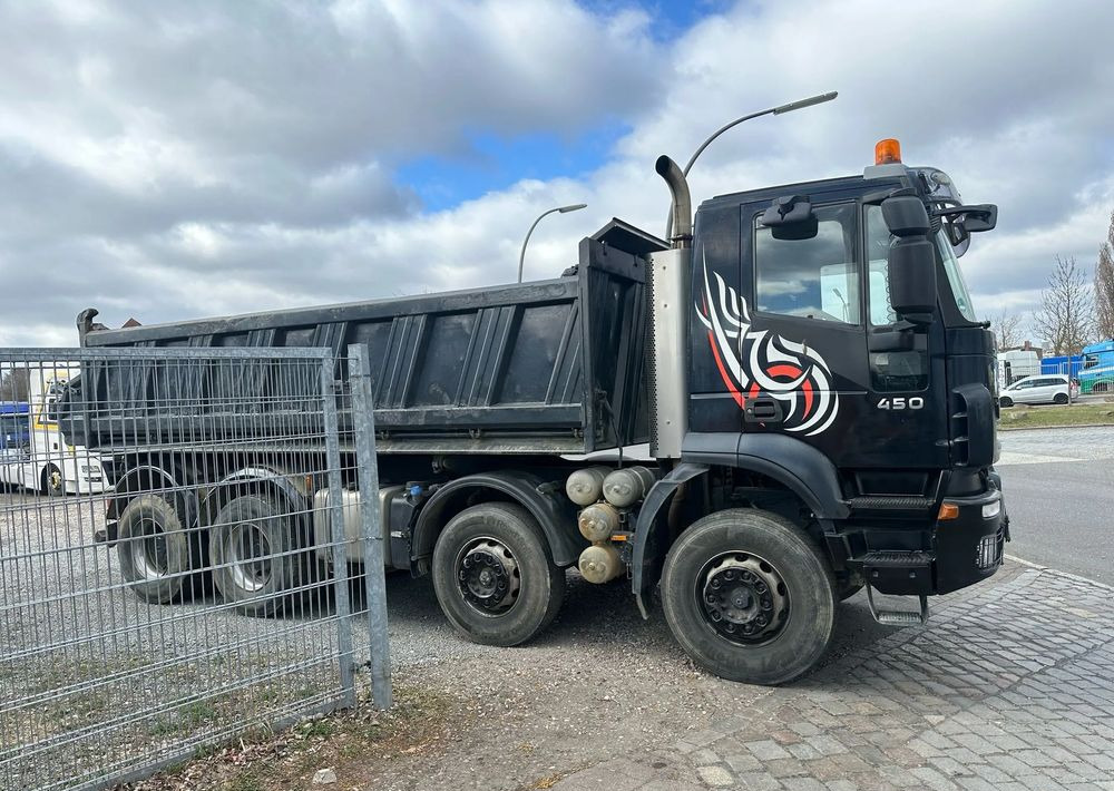 Iveco Trakker 450 | Trójstronna wywrotka | 2008 | 8x4 | Retarder | Bordmatik | Manual | - Tipper: picture 4 Iveco Trakker 450 | Trójstronna wywrotka | 2008 | 8x4 | Retarder | Bordmatik | Manual | - Tipper: picture 4