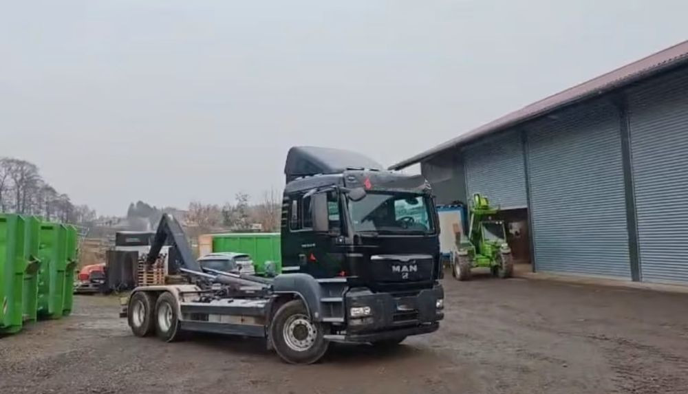 MAN TGS 26.440 6x4 – Meiller z systemem HDS (roll-off) + Kontener + Przyczepa – Euro 5 - Hook lift truck: picture 3 MAN TGS 26.440 6x4 – Meiller z systemem HDS (roll-off) + Kontener + Przyczepa – Euro 5 - Hook lift truck: picture 3