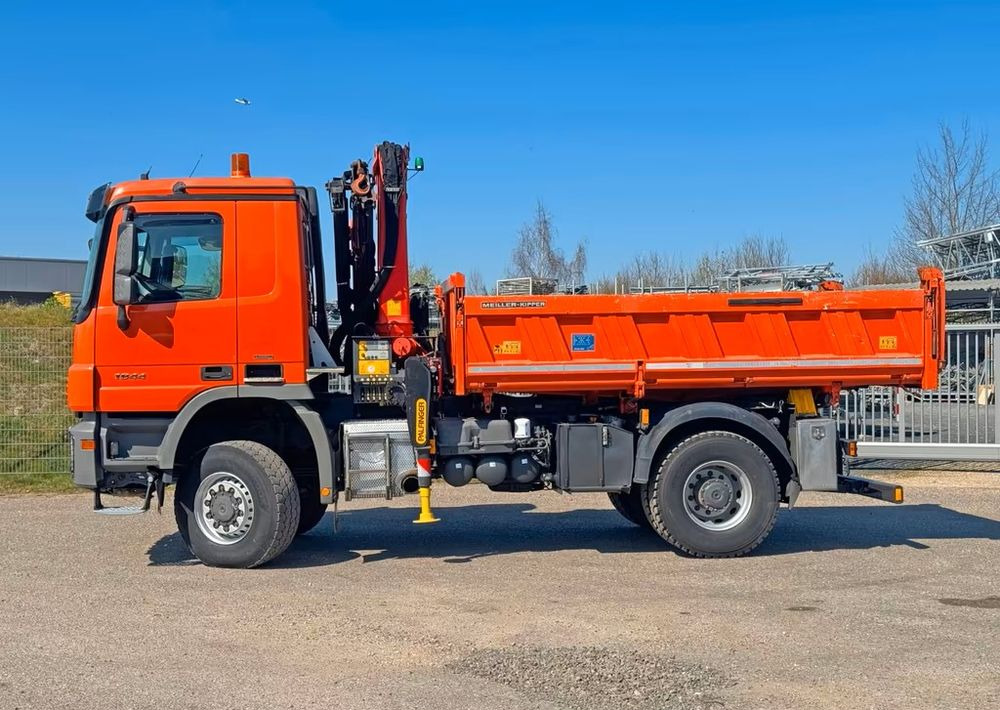 Mercedes-Benz 1844 4x4 | Wywrotka 3-stronna Meiller | Bordmatik | HDS Palfinger PK16001K - Tipper: picture 2 Mercedes-Benz 1844 4x4 | Wywrotka 3-stronna Meiller | Bordmatik | HDS Palfinger PK16001K - Tipper: picture 2