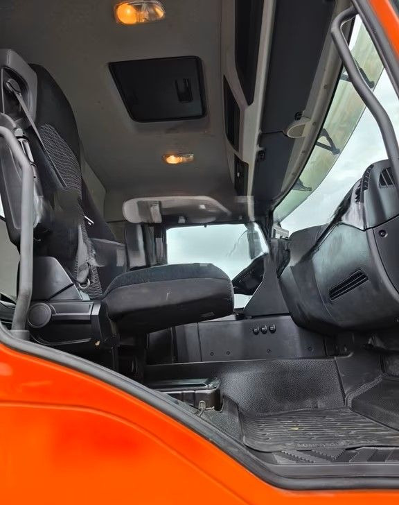 Mercedes-Benz Arocs 2645 | 6x4 | Manual | Retarder | Wywrotka Trójstronna | Bordmatik | Euro 6 - Tipper: picture 5 Mercedes-Benz Arocs 2645 | 6x4 | Manual | Retarder | Wywrotka Trójstronna | Bordmatik | Euro 6 - Tipper: picture 5