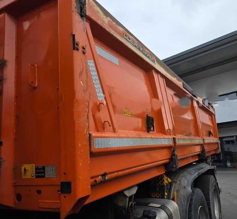 Mercedes-Benz Arocs 2645 /Allrad 6x4 / BB / Wywrotka trójstronna Meiller / Manual / Retarder / BORDMATIK / 320 000 km - Tipper: picture 2 Mercedes-Benz Arocs 2645 /Allrad 6x4 / BB / Wywrotka trójstronna Meiller / Manual / Retarder / BORDMATIK / 320 000 km - Tipper: picture 2