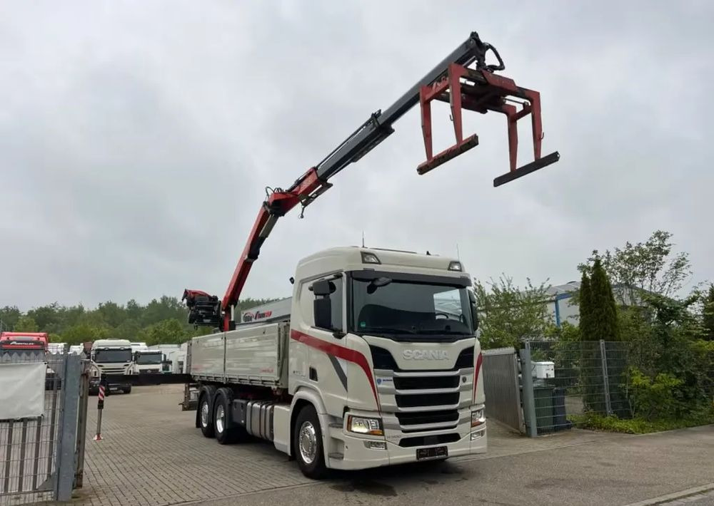 Scania R500 Baustoff / 2-stronna wywrotka Schwarzmüller /HDS Fassi F215 / Euro 6 / Napęd na tylną oś - Tipper, Crane truck: picture 5 Scania R500 Baustoff / 2-stronna wywrotka Schwarzmüller /HDS Fassi F215 / Euro 6 / Napęd na tylną oś - Tipper, Crane truck: picture 5