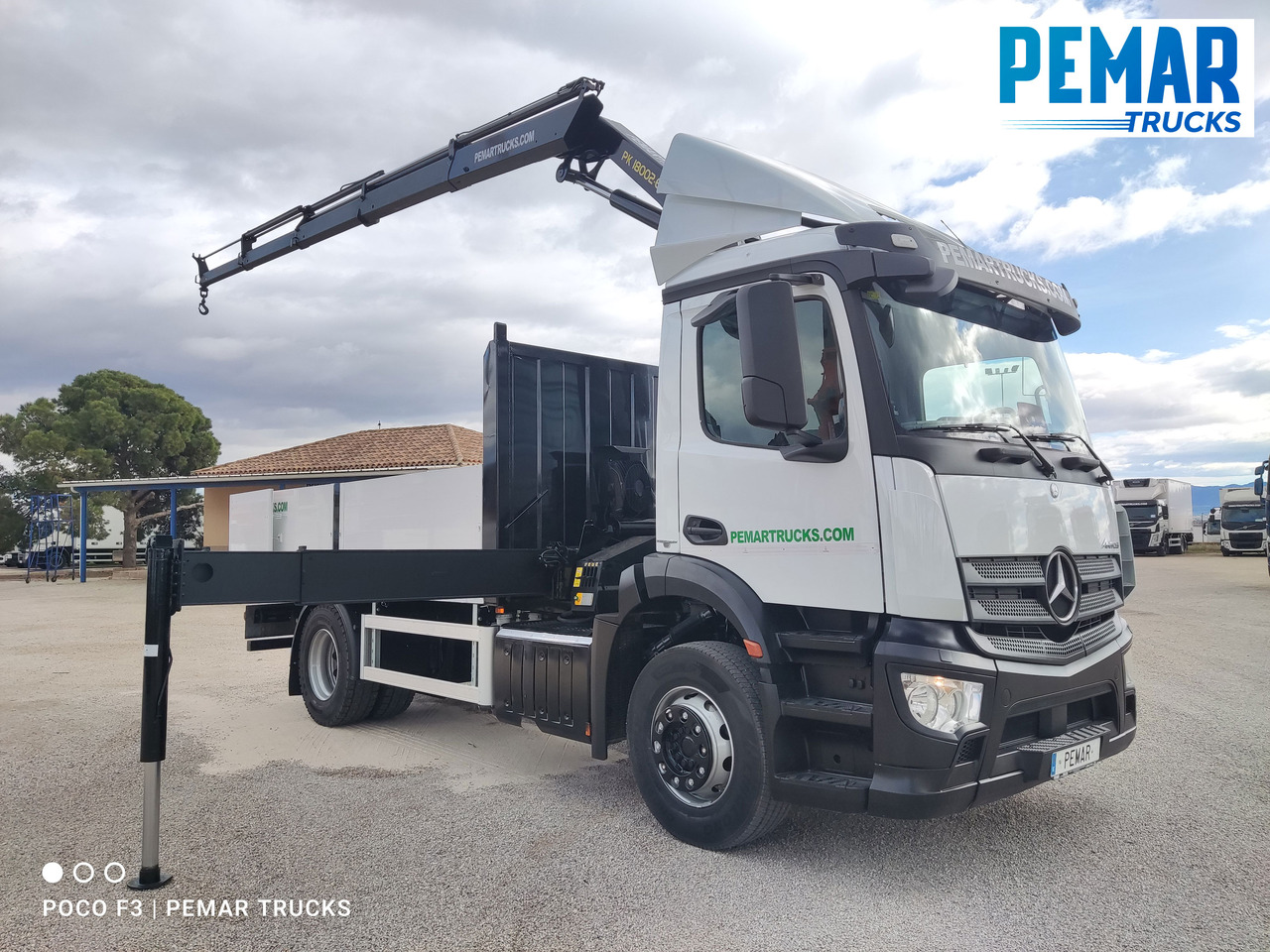 MERCEDES-BENZ ANTOS 1827 GRUA PALFINGER PK 18002 CAJA FIJA 18T EURO 6 - Crane truck: picture 3 MERCEDES-BENZ ANTOS 1827 GRUA PALFINGER PK 18002 CAJA FIJA 18T EURO 6 - Crane truck: picture 3