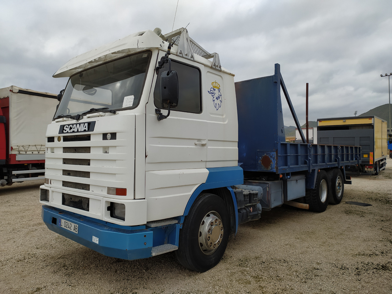 SCANIA 143 420 BASCULANTE - Tipper: picture 1 SCANIA 143 420 BASCULANTE - Tipper: picture 1