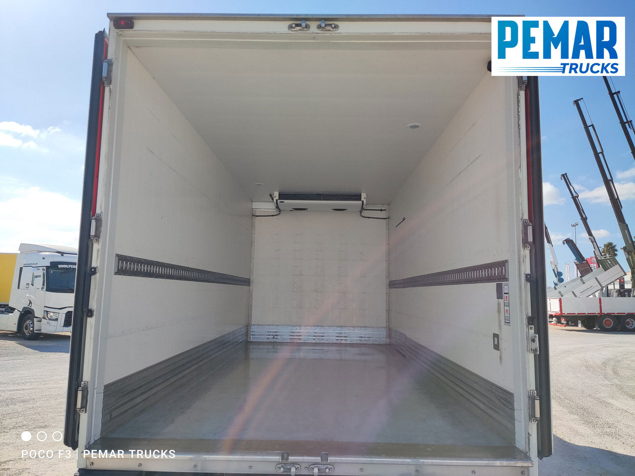 Refrigerator truck VOLVO FL 250 FRIGORIFICO 12T EURO 6: picture 19