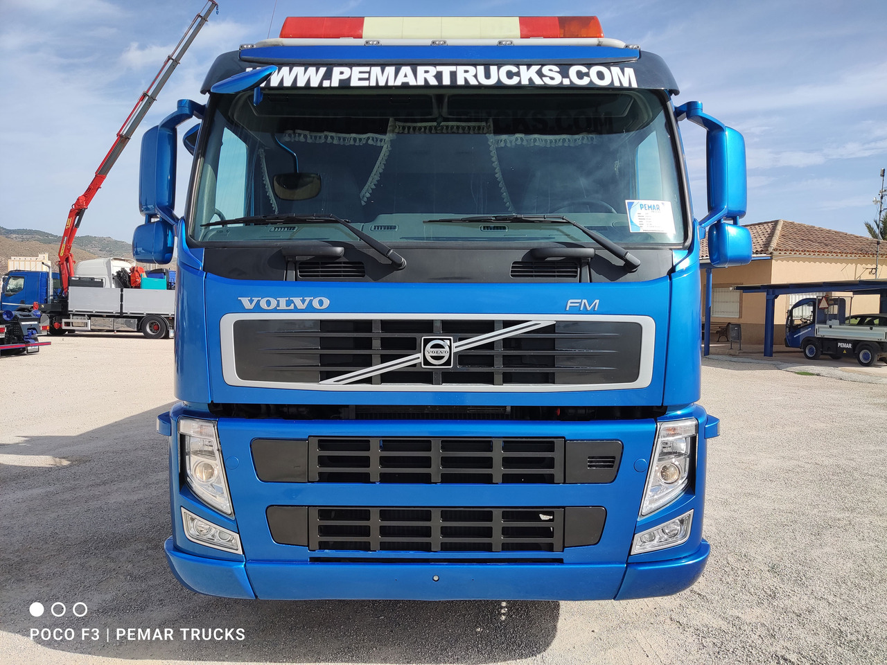VOLVO FM 400 6X2 GRUA PALFINGER PK 23002 BASCULANTE - Tipper, Crane truck: picture 3 VOLVO FM 400 6X2 GRUA PALFINGER PK 23002 BASCULANTE - Tipper, Crane truck: picture 3