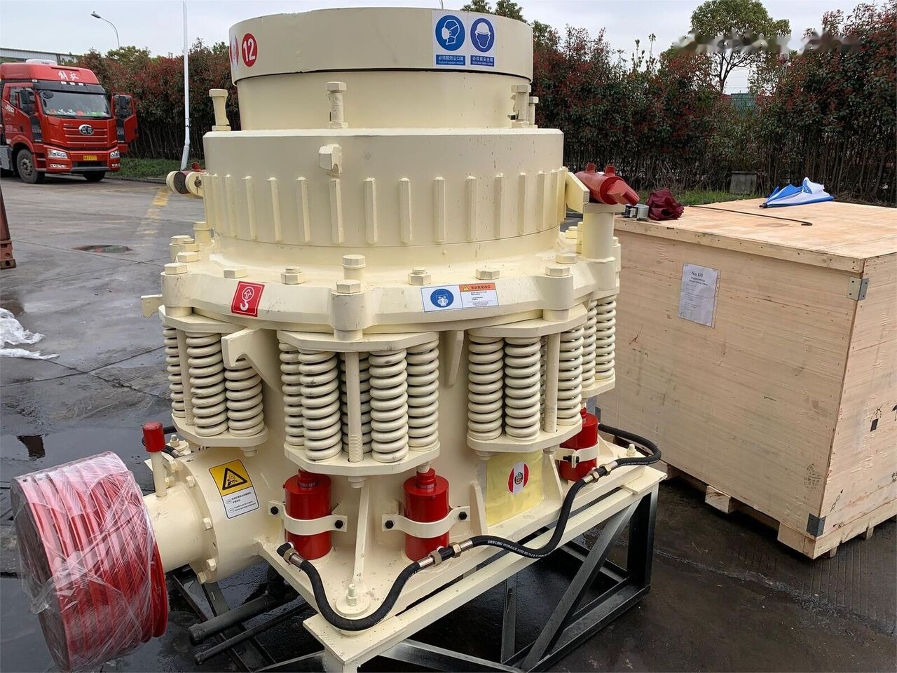 Kinglink NEW 3ft KLF1000 Rock Stone Cone Crusher 80-150TPH - Cone crusher: picture 4 Kinglink NEW 3ft KLF1000 Rock Stone Cone Crusher 80-150TPH - Cone crusher: picture 4