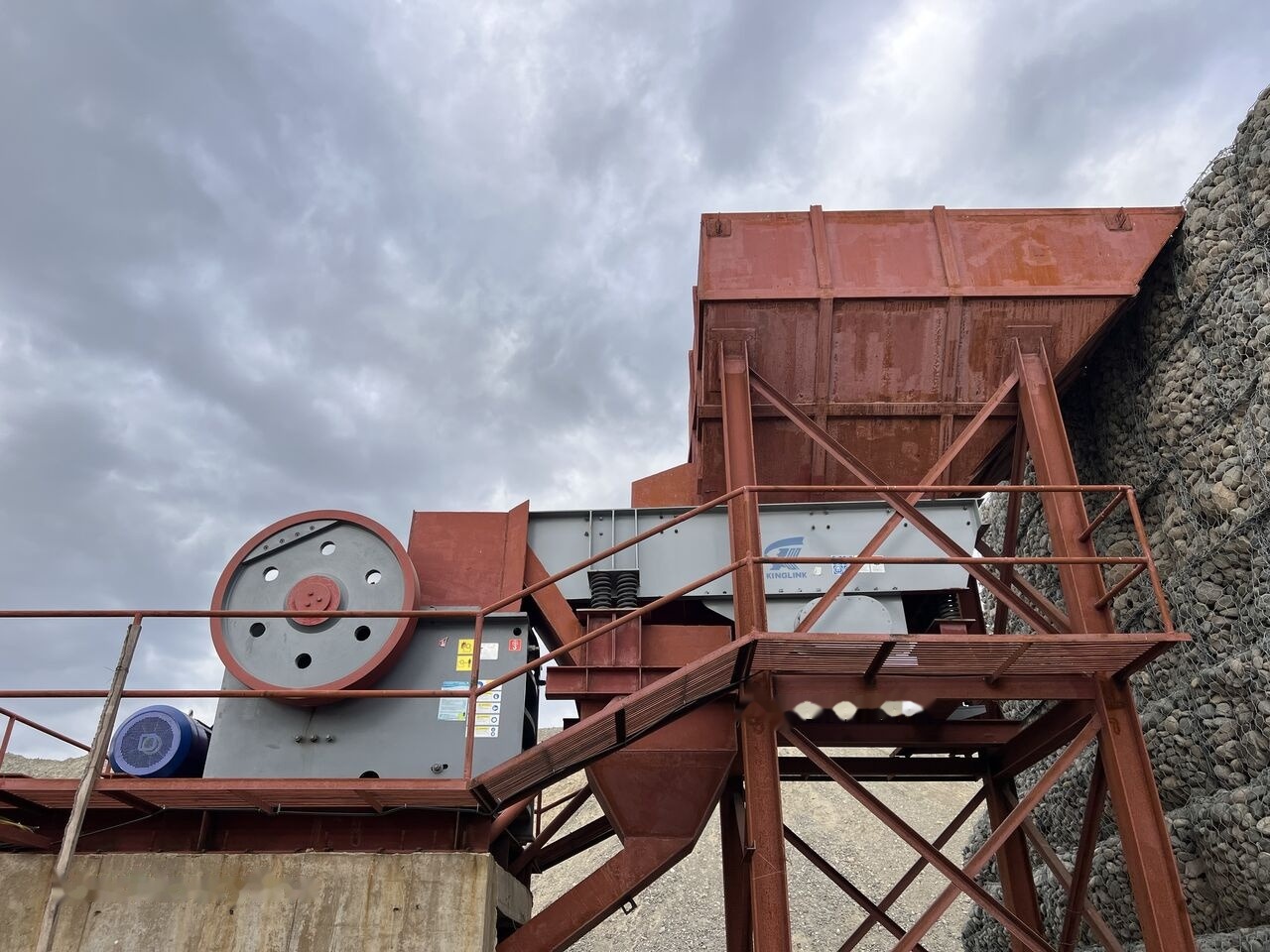 Kinglink PE2436 Primary Jaw Crusher 150TPH Riverstone - Jaw crusher: picture 2 Kinglink PE2436 Primary Jaw Crusher 150TPH Riverstone - Jaw crusher: picture 2