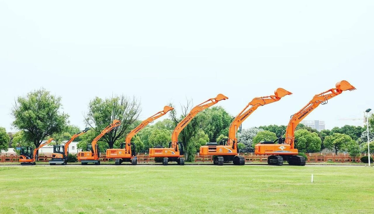 Lonking CDM6225 - Crawler excavator: picture 2 Lonking CDM6225 - Crawler excavator: picture 2