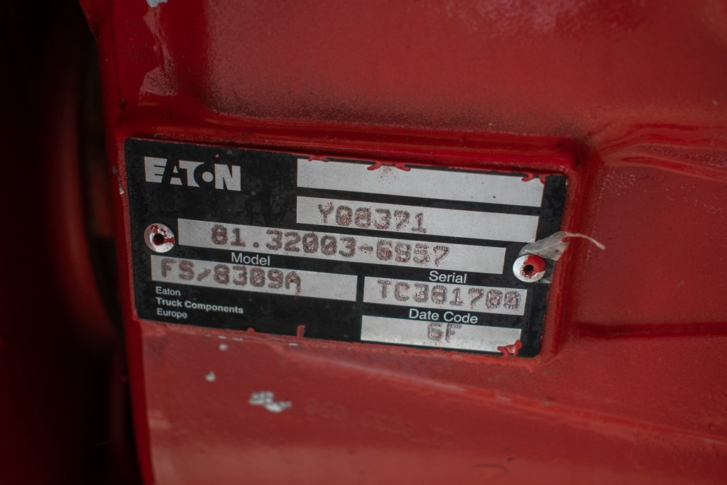 EATON / VICKERS Y08371 - WITH MECHANICAL LEVER WITHOUT INTARDER FOR MAN - Gearbox for Truck: picture 4 EATON / VICKERS Y08371 - WITH MECHANICAL LEVER WITHOUT INTARDER FOR MAN - Gearbox for Truck: picture 4