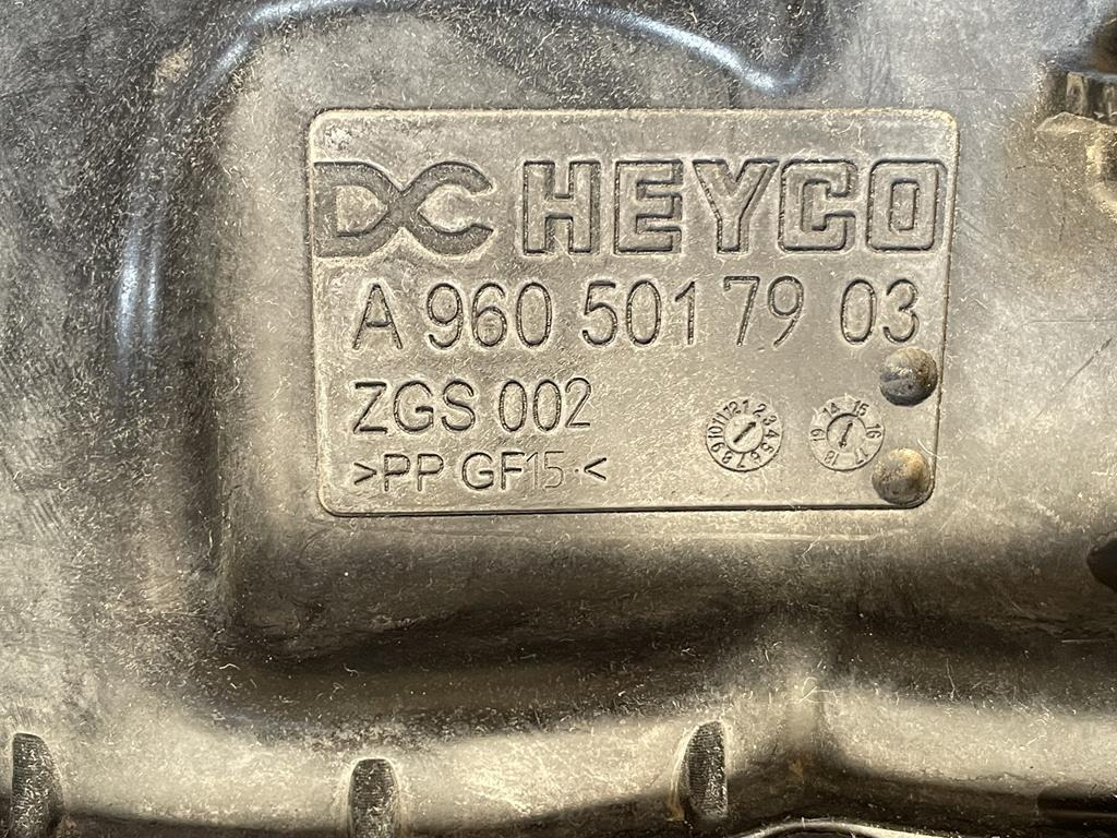 MERCEDES-BENZ ACTROS MP4 ZGS 004 - A 960 501 7903 - Expansion tank for Truck: picture 5 MERCEDES-BENZ ACTROS MP4 ZGS 004 - A 960 501 7903 - Expansion tank for Truck: picture 5