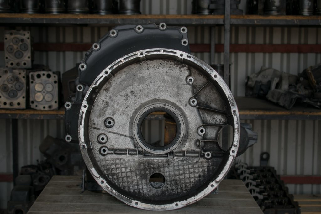 MERCEDES-BENZ ATEGO OM 906 - Flywheel for Truck: picture 1 MERCEDES-BENZ ATEGO OM 906 - Flywheel for Truck: picture 1