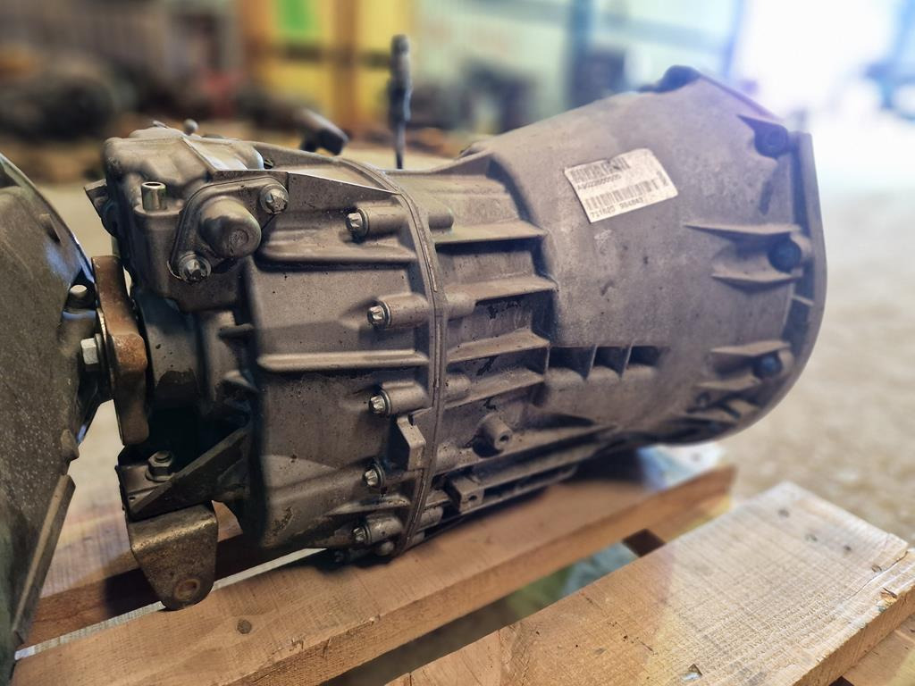 MERCEDES-BENZ SPRINTER 711620 - Gearbox for Truck: picture 4 MERCEDES-BENZ SPRINTER 711620 - Gearbox for Truck: picture 4