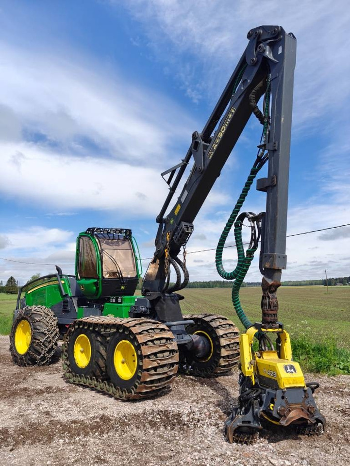 John Deere 1170 G - Forestry harvester: picture 1 John Deere 1170 G - Forestry harvester: picture 1