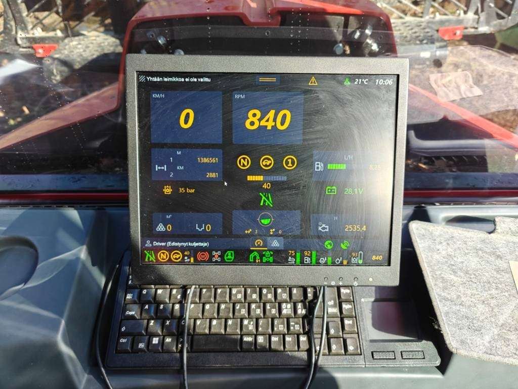 Forwarder Komatsu 875: picture 16