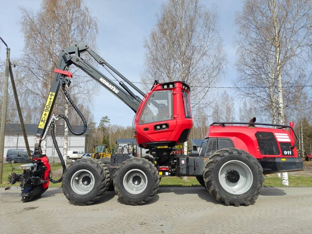 Komatsu 911 - Forestry harvester: picture 2 Komatsu 911 - Forestry harvester: picture 2