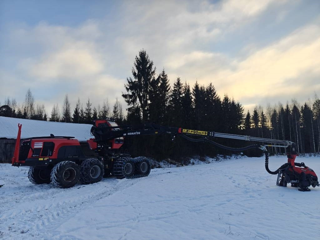 Forestry harvester Komatsu 931 XC: picture 13