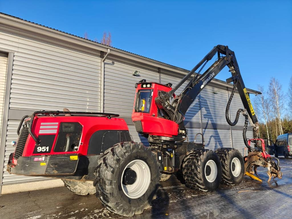 Komatsu 951 - Forestry harvester: picture 5 Komatsu 951 - Forestry harvester: picture 5
