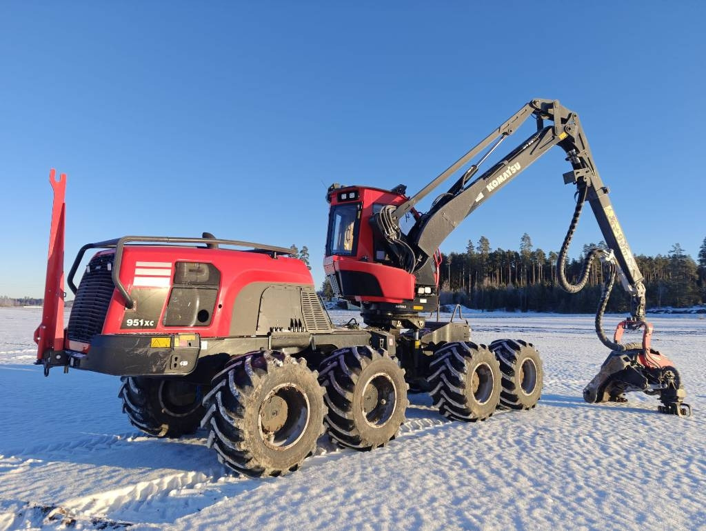 Komatsu 951 XC - Forestry harvester: picture 5 Komatsu 951 XC - Forestry harvester: picture 5