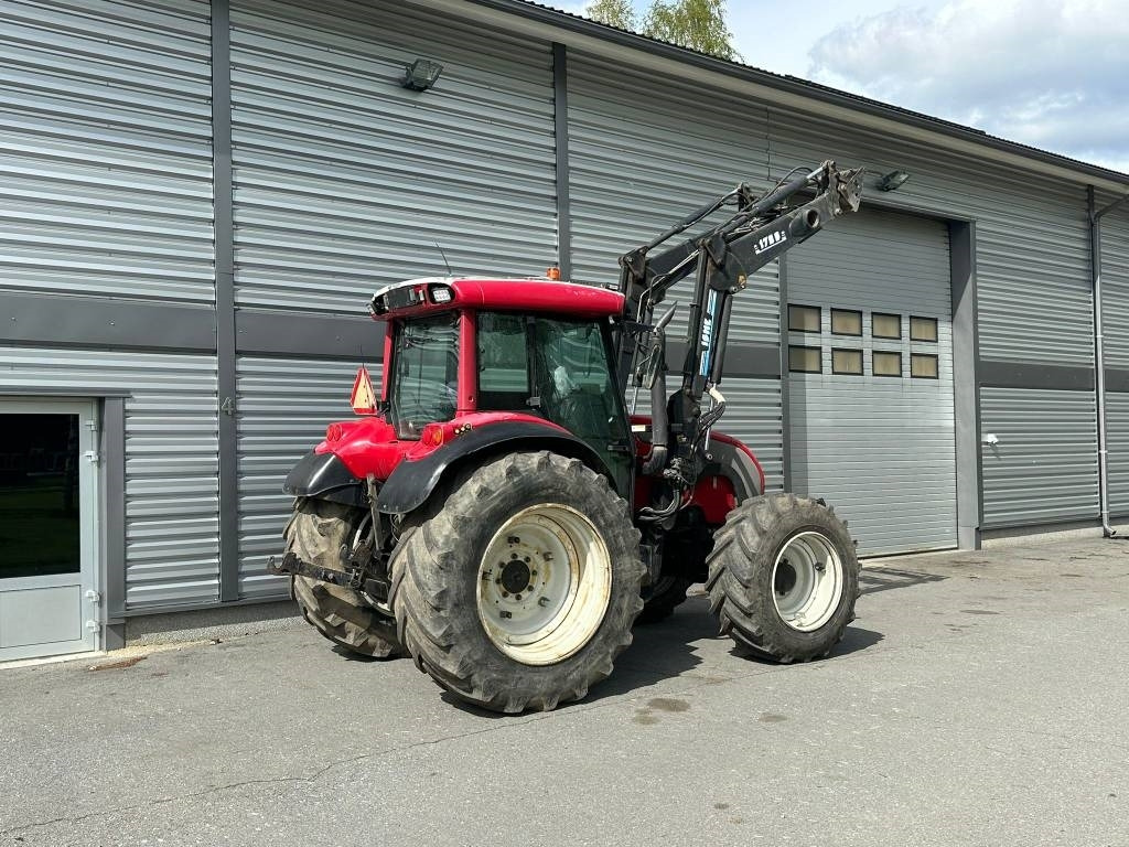 Valtra C 150 - Farm tractor: picture 3 Valtra C 150 - Farm tractor: picture 3