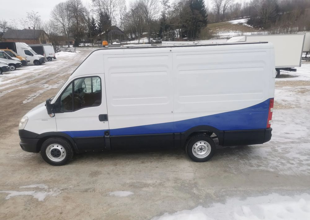 Iveco 2.3HPi turbo Daily 35S11 długi wysoki 35S13 tempomat Hak 6-biegów - Panel van: picture 2 Iveco 2.3HPi turbo Daily 35S11 długi wysoki 35S13 tempomat Hak 6-biegów - Panel van: picture 2