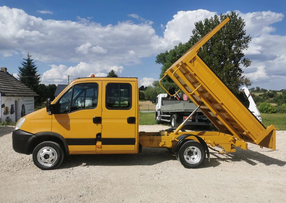Iveco Daily 35C12 Brygadówka wywrotka Dubel hak kiper doka 35C13 - Tipper van: picture 3 Iveco Daily 35C12 Brygadówka wywrotka Dubel hak kiper doka 35C13 - Tipper van: picture 3