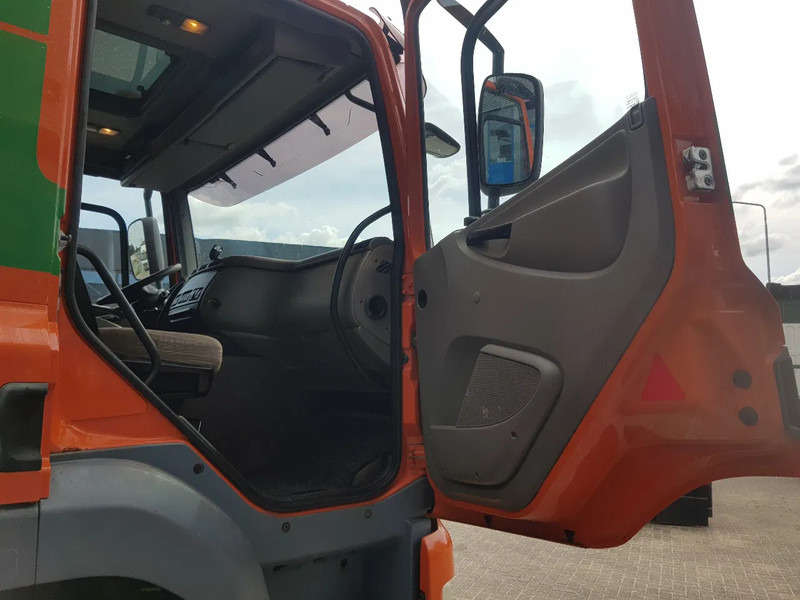 Tipper Ginaf X 4343 TS 8x6 Kipper kraan HMF 2020: picture 18