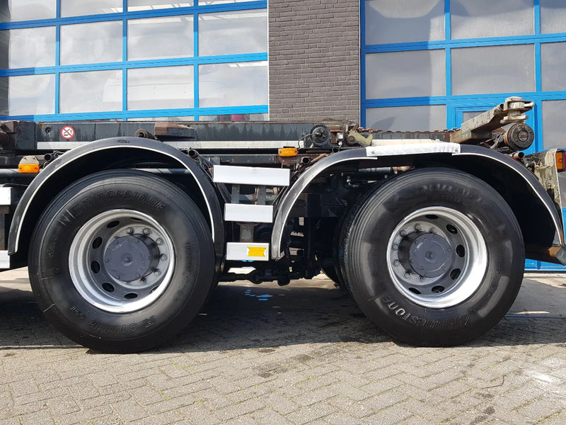 Iveco Stralis 450 8x4 Steel 430.000 km kettingsyst 30 ton - Container transporter/ Swap body truck: picture 4 Iveco Stralis 450 8x4 Steel 430.000 km kettingsyst 30 ton - Container transporter/ Swap body truck: picture 4