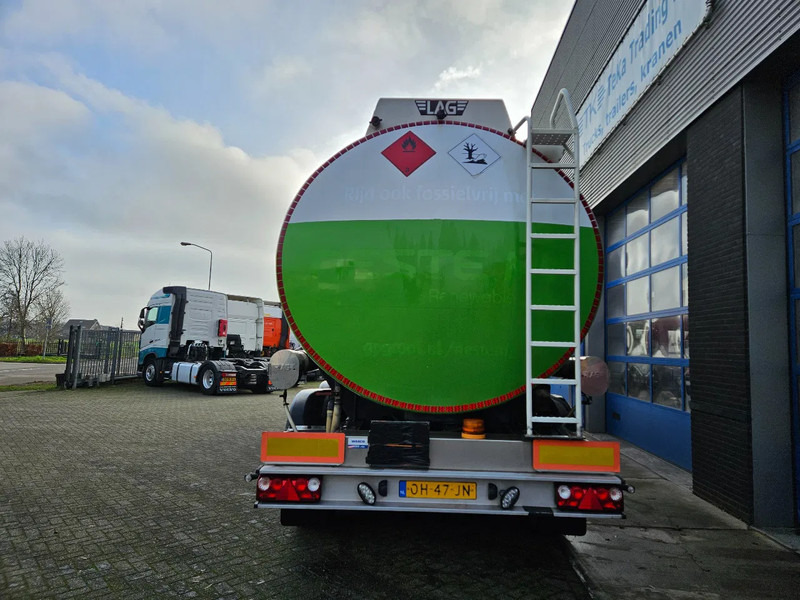 LAG O-3-43 01 47.500 L 5 Compartimenten Digitale meters disc brakes - Tank semi-trailer: picture 5 LAG O-3-43 01 47.500 L 5 Compartimenten Digitale meters disc brakes - Tank semi-trailer: picture 5
