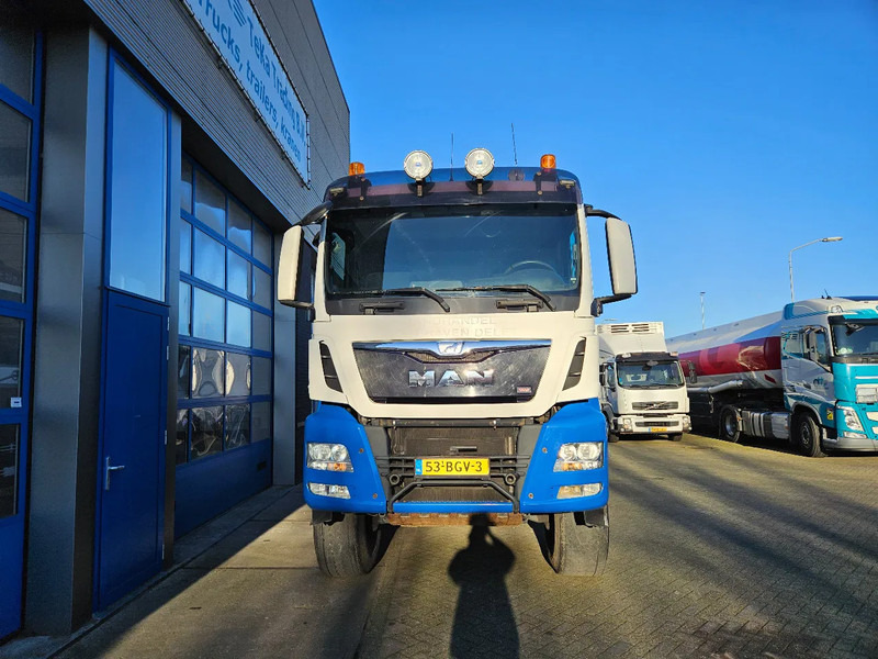 MAN TGS 33.440 6x6 HYVA Hydraulische kleppen - Tipper: picture 3 MAN TGS 33.440 6x6 HYVA Hydraulische kleppen - Tipper: picture 3